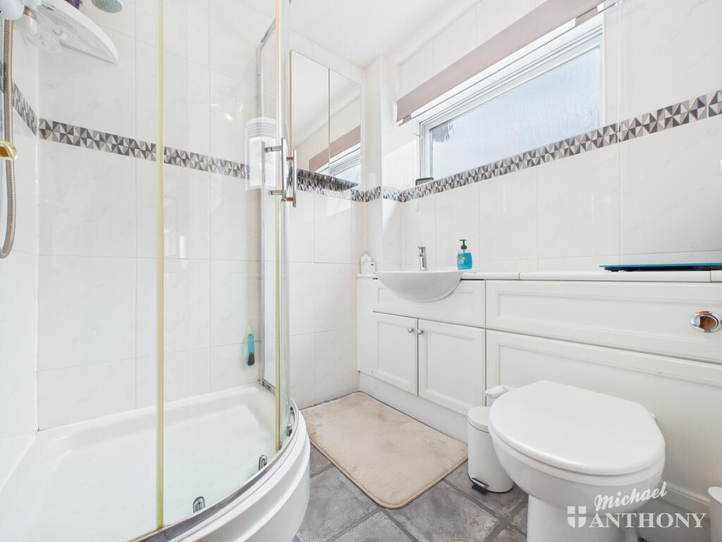 CAM02773G0-PR0349-STILL004