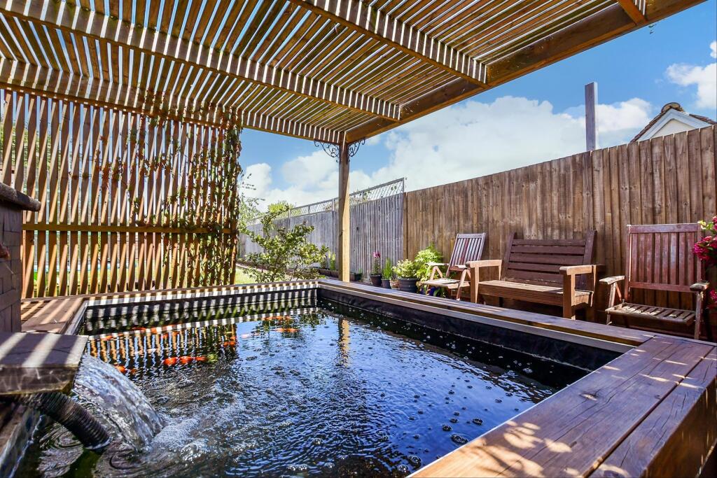 External Lifestyle Photograph