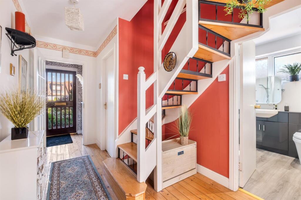 30 Charlotte  (15).jpg