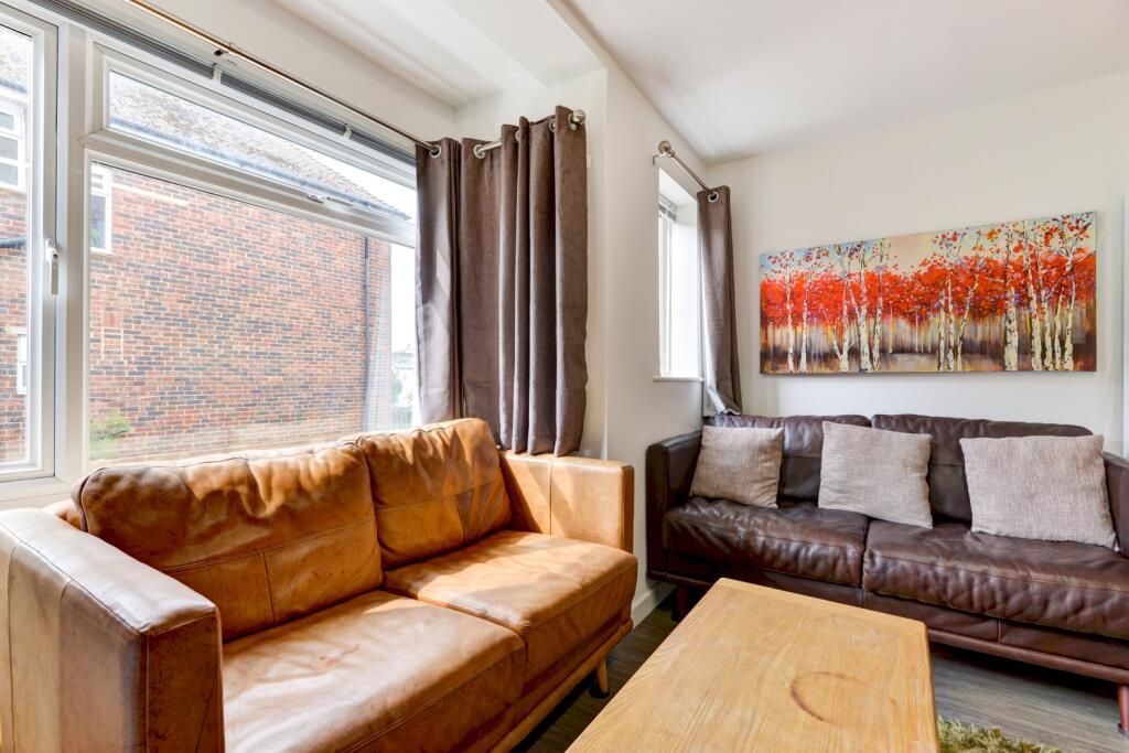 Bristol Gardens, Brighton, East Sussex, BN2