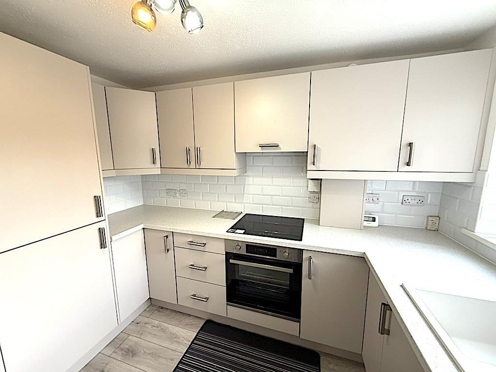 Kitchen 2nd.jpg