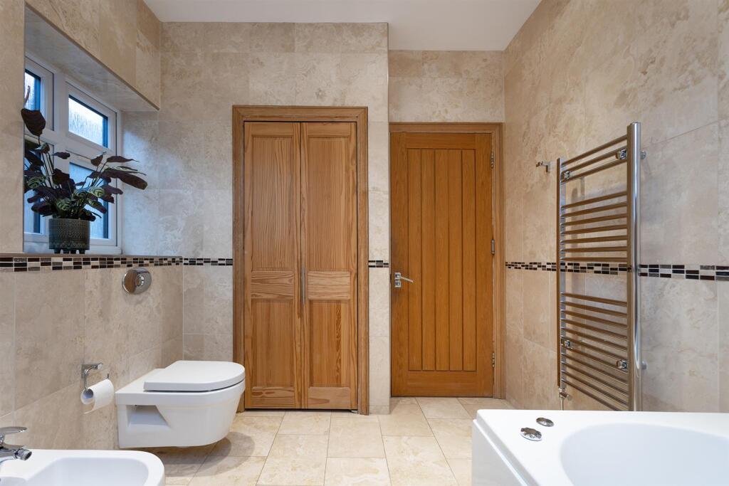 102 Ashlawn Road, Rugby (56).jpg