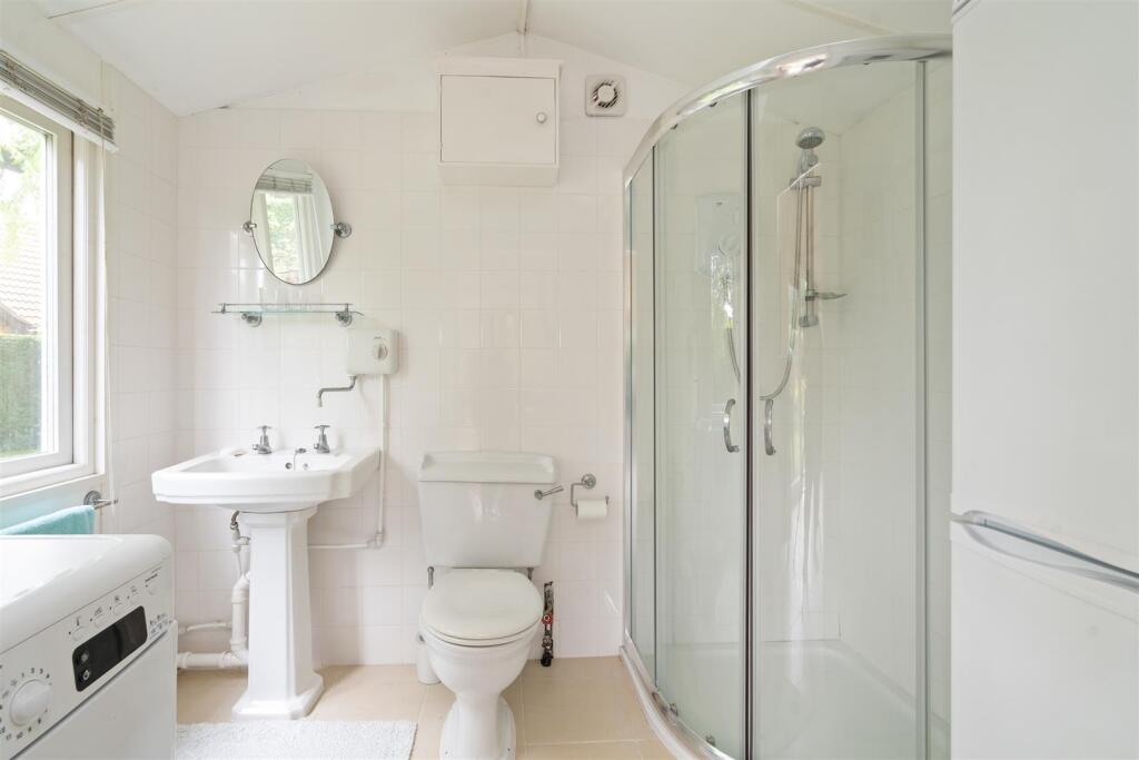 84 Aylesbury Road_17.jpg