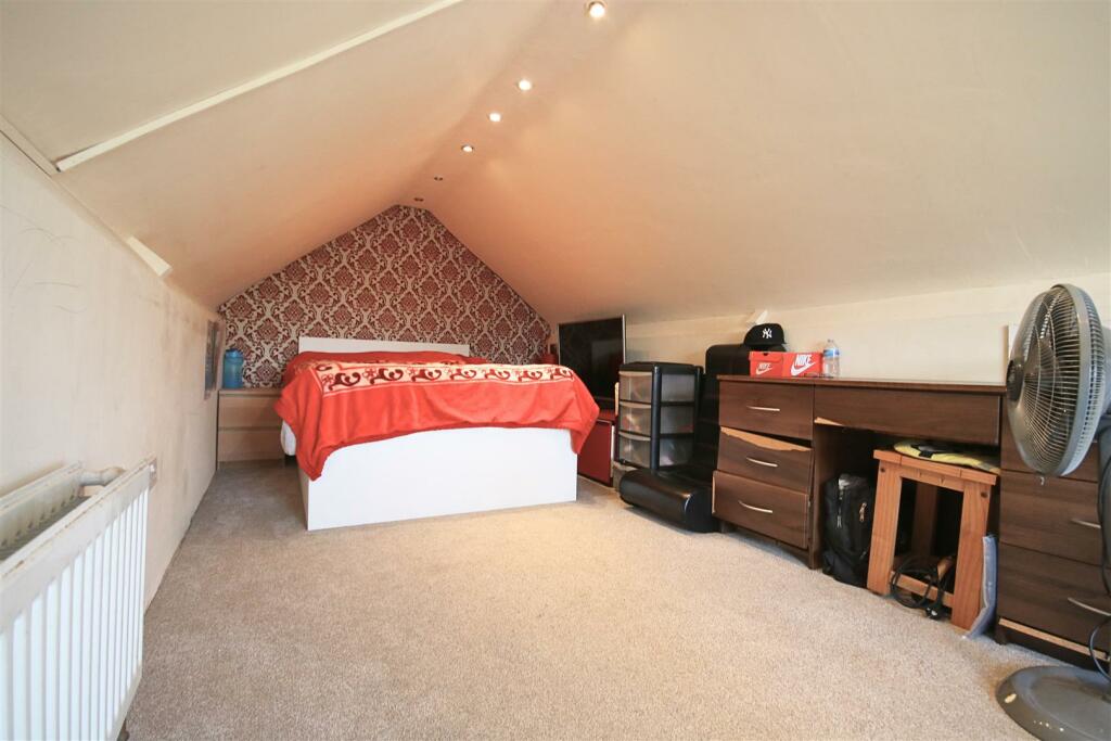 loft (2).jpg