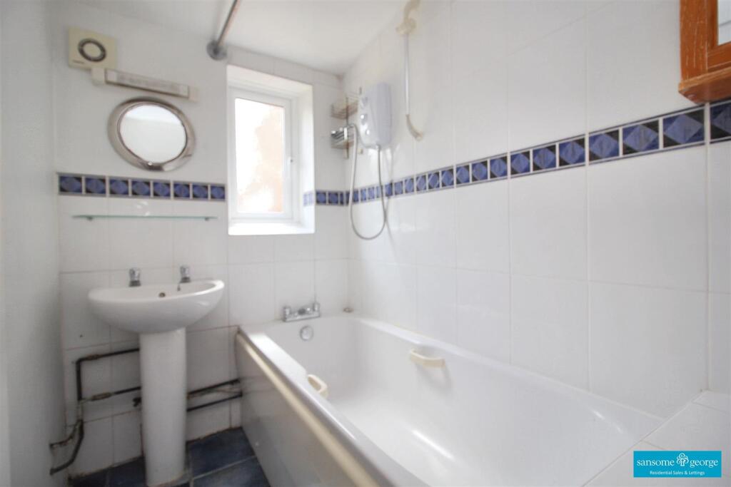 Ground Floor Bathroom