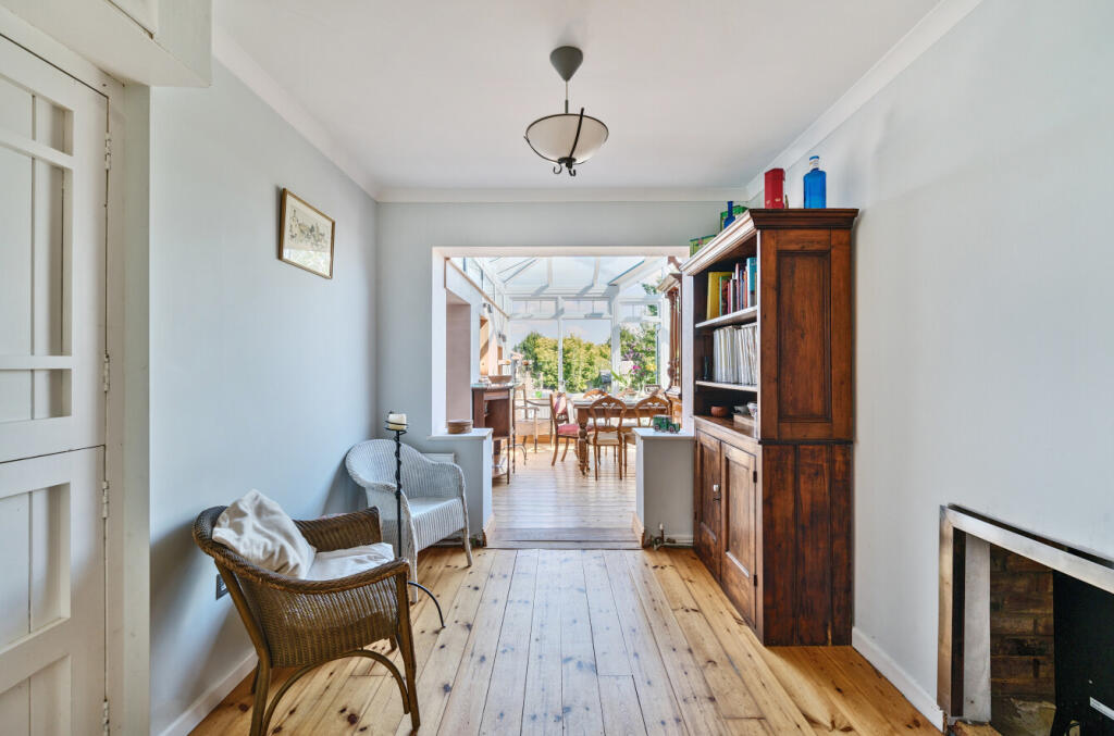 15-6823818e55425-...