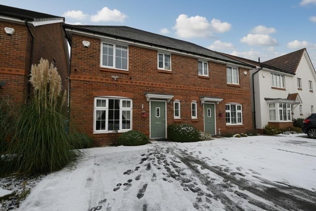 Falkirk Drive, Eccles, M30