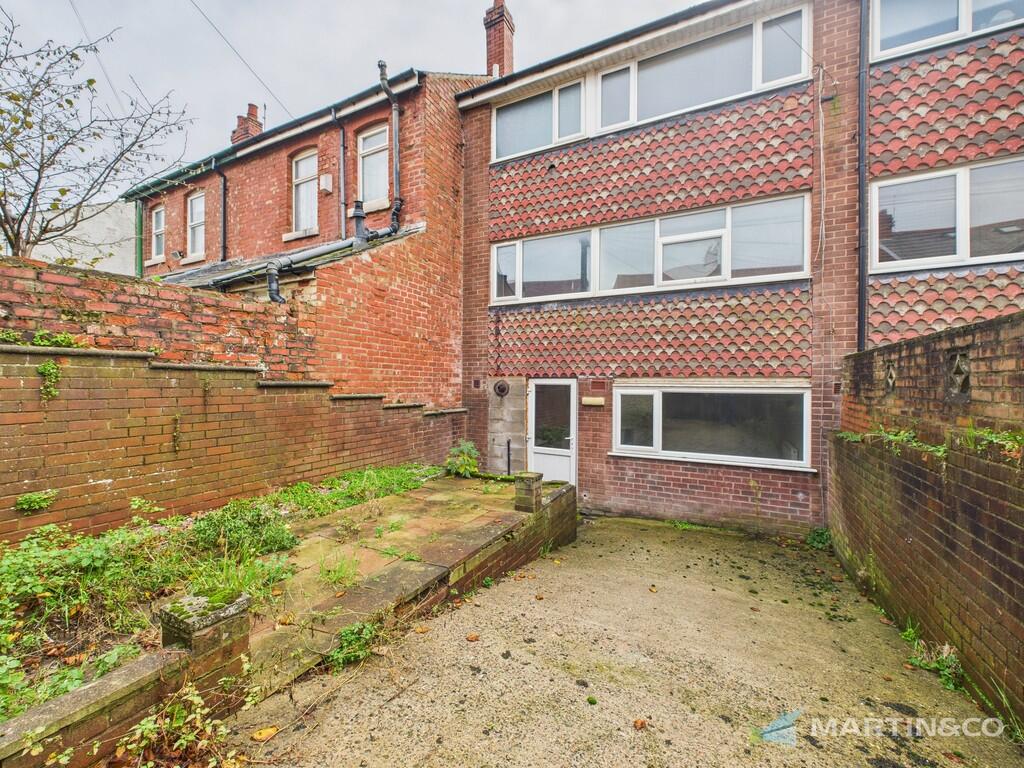 CAM02318G0-PR0554...