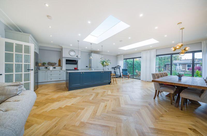 Kitchen diner angle 1