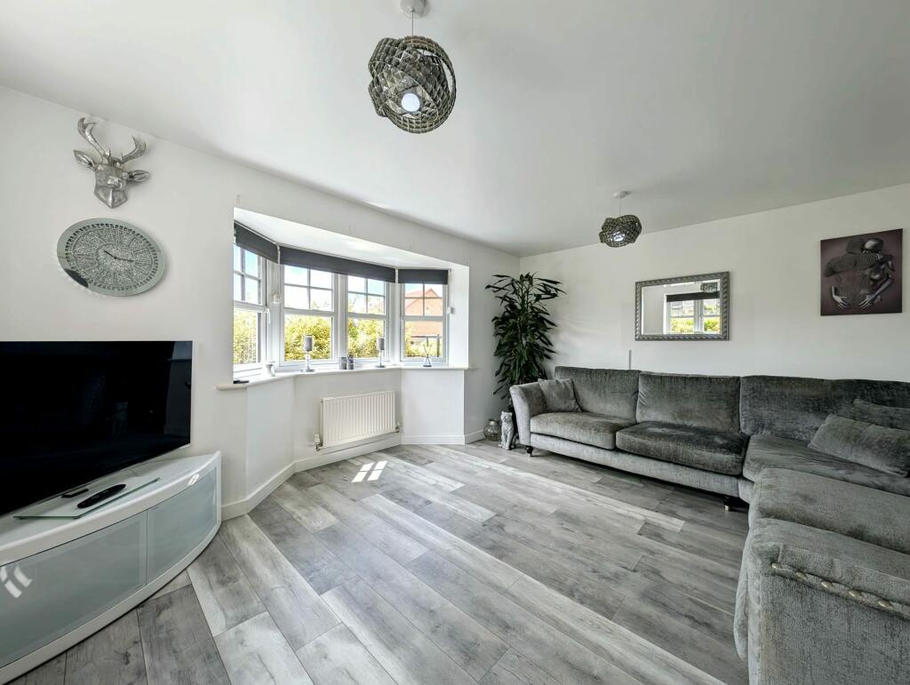 7829b07c-9c3b-403d-bb1e-0ca34cca5a46