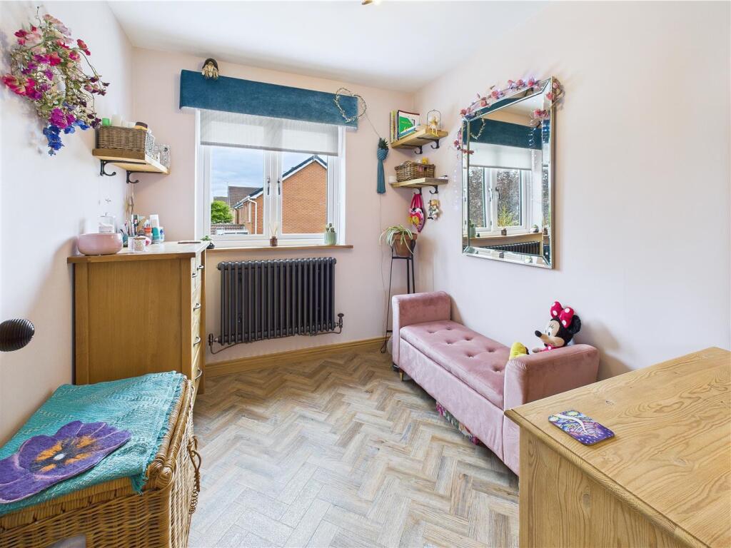 Pershore Drive, Branston (30).jpg