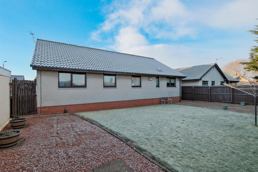 008-25 Netherdale Crescent, Wishaw ML2 0DN.jpg
