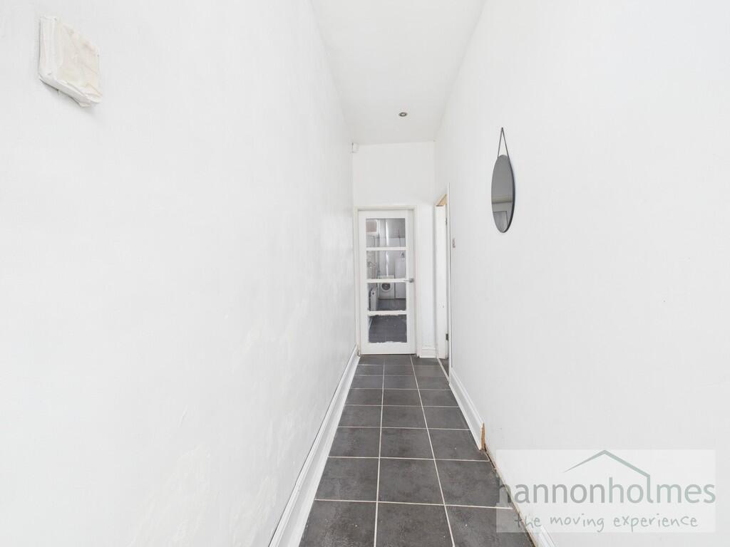 CAM05283G0-PR0018...