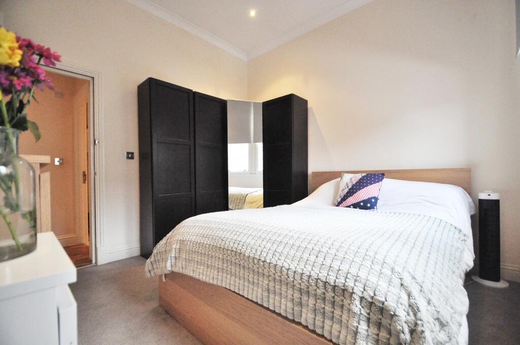 bed 1