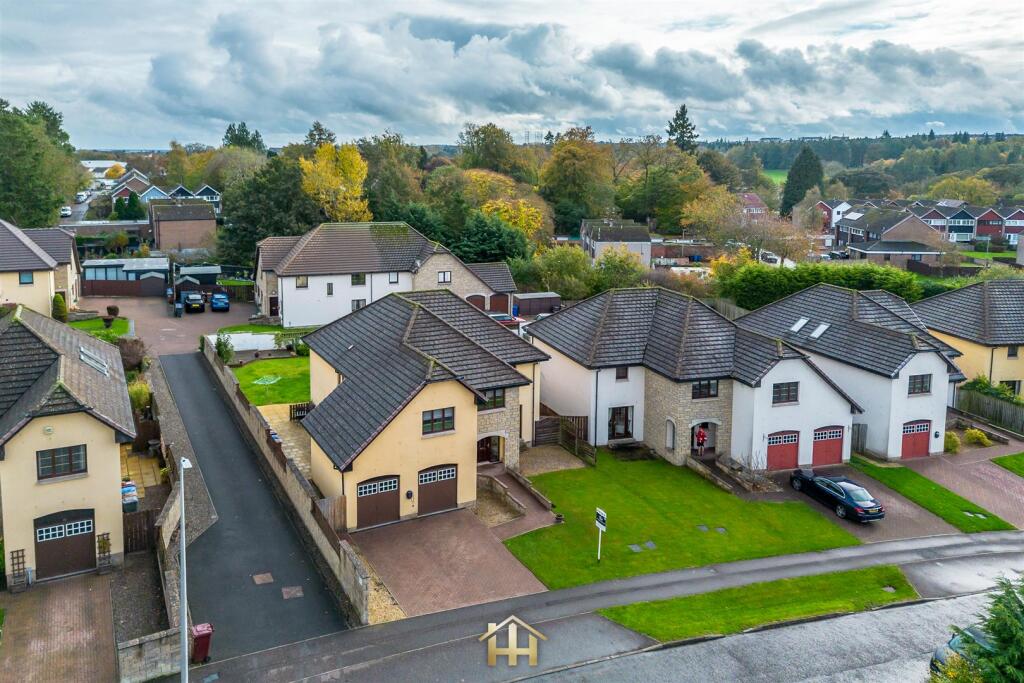 11 CASTLE WOOD AVE DD4 9FP 211025 EDIT (1 of 52).j