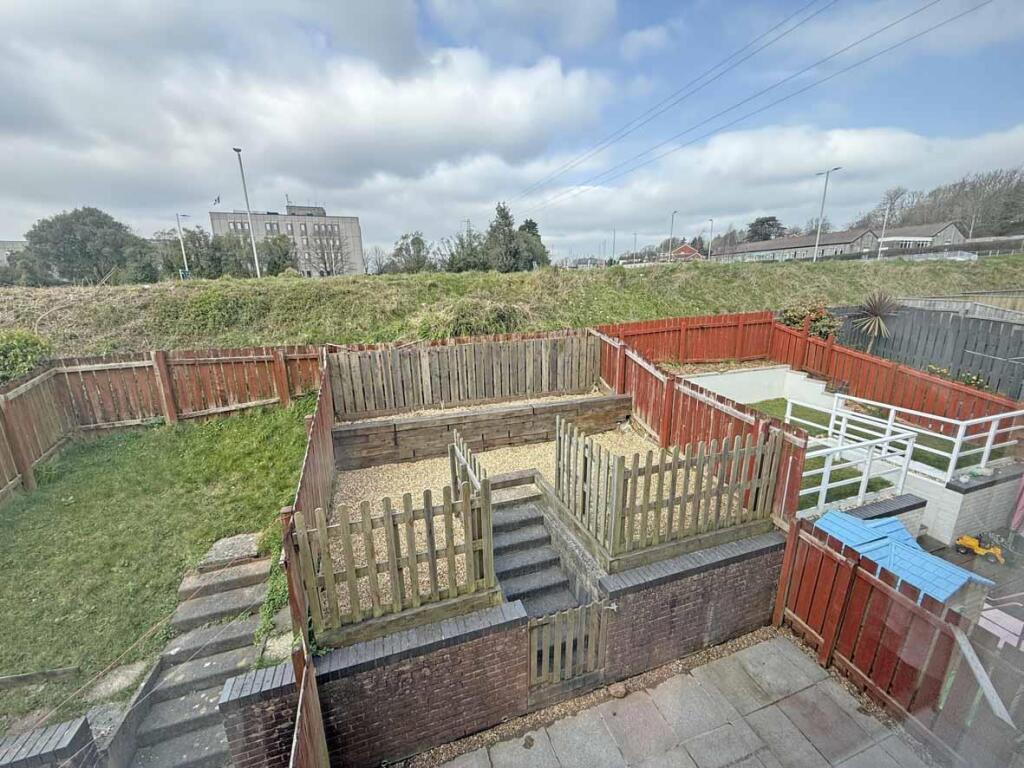 The Limes 4 Garden Front.jpg