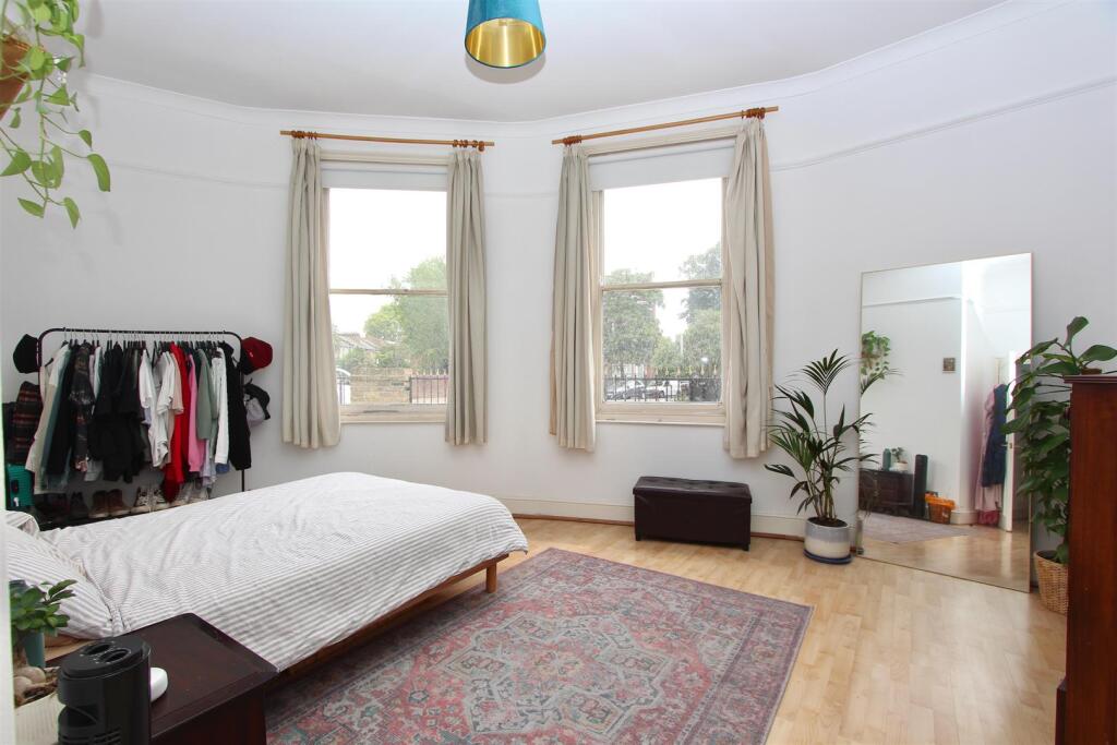 Amhurst Road, N16