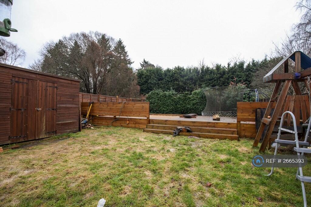 Garden With Decking Area