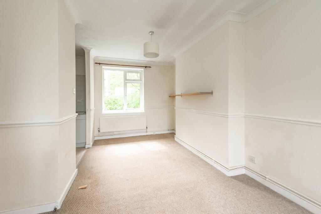 KITCHEN/DINER AND LOUNGE