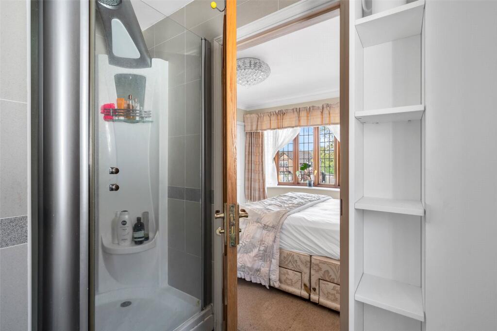 Ensuite/Bedroom