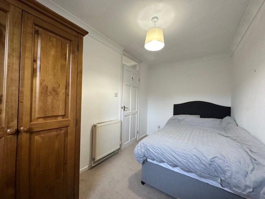 bed 2 reverse