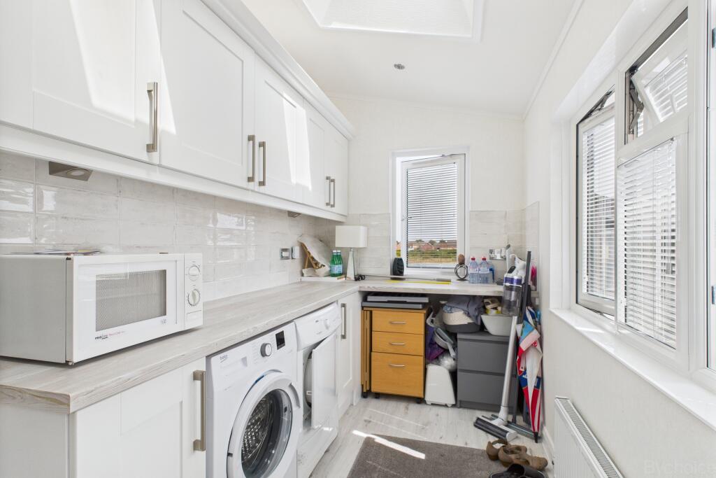 CAM05449G0-PR0024-STILL001