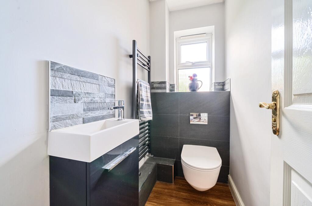 1313161-19-685a65238e930