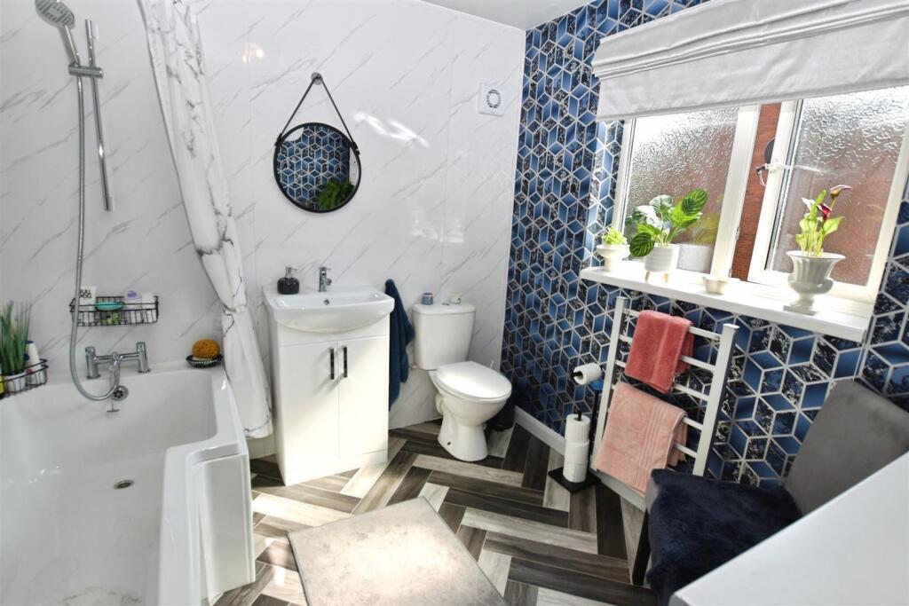 ac0d0321-bath 20over.JPG