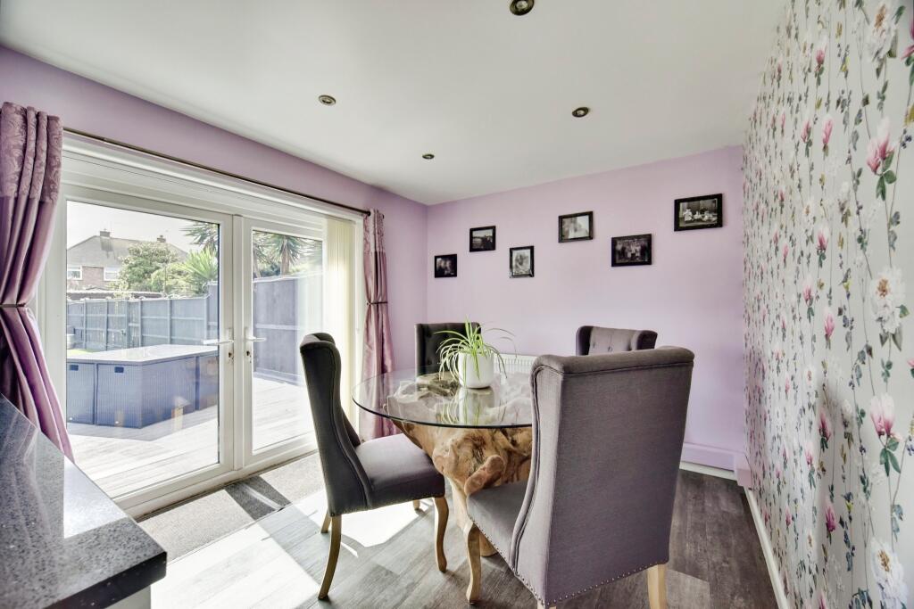 Open Plan Dining Area