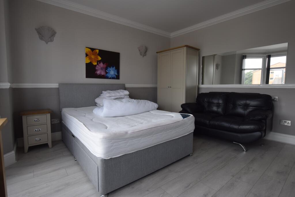 Bedroom Alt