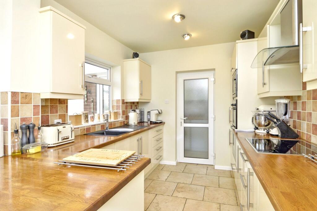 Breakfast Kitchen