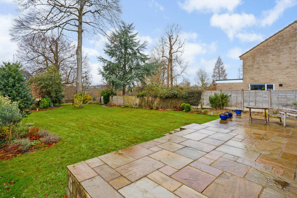 Terrace &amp; Rear Garden