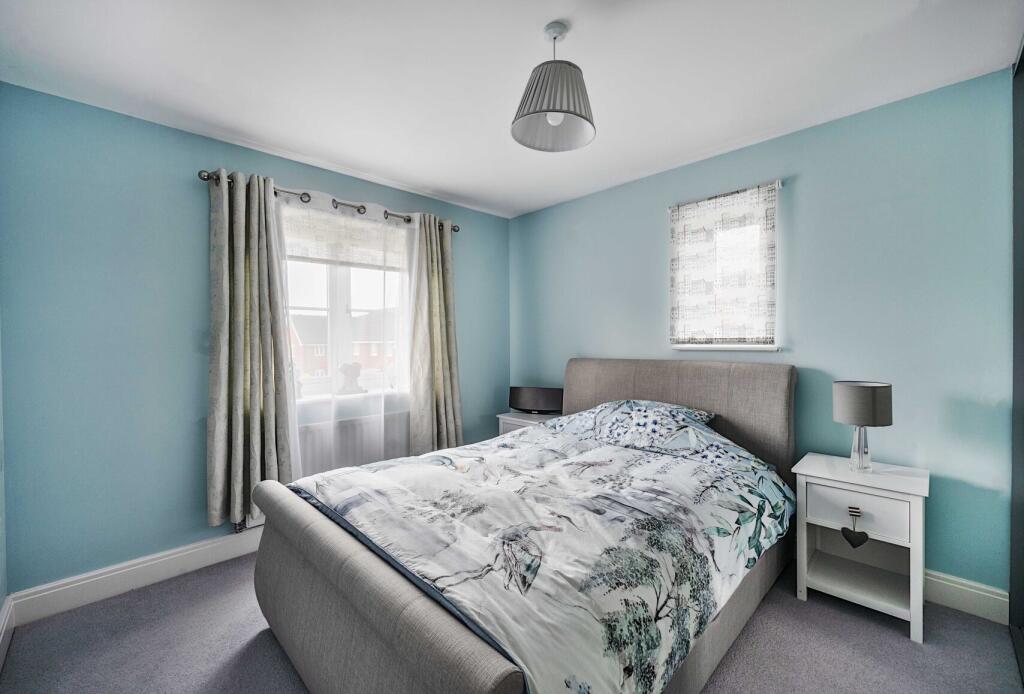 1297395-18-683065...