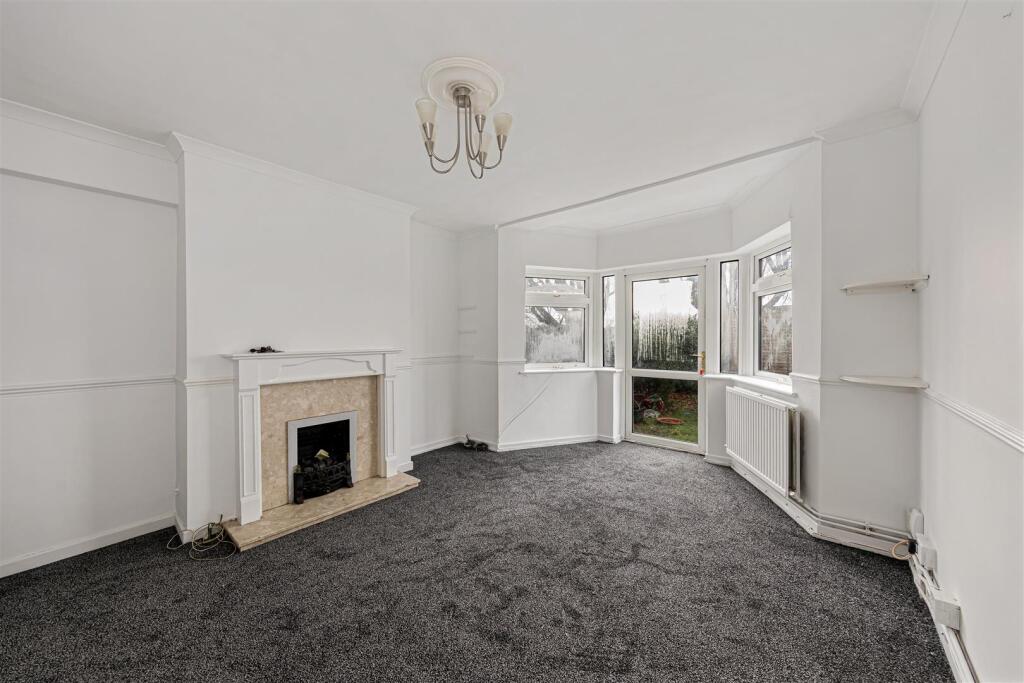 Brettenham Road E17