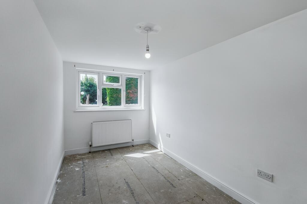 16 Nash Drive, Abingdon, Oxfordshire OX14 5PT