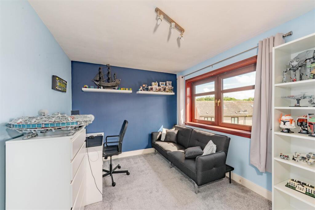 357F Charleston Drive Dundee-5.JPG