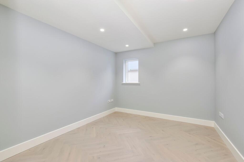 Study/Bedroom 4 - Ground Floor