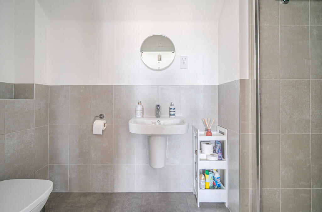 1361236-39-68ff81...