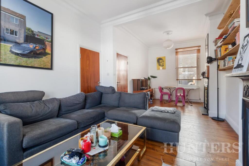 219 West Green Road N15 5EA-10.jpg