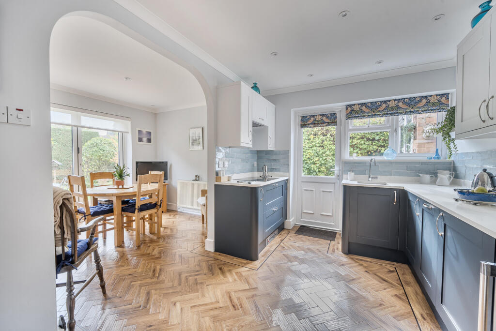 1362441-13-68de85...