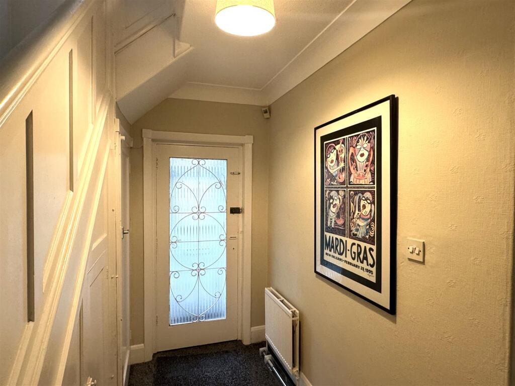 Entrance 2.jpg