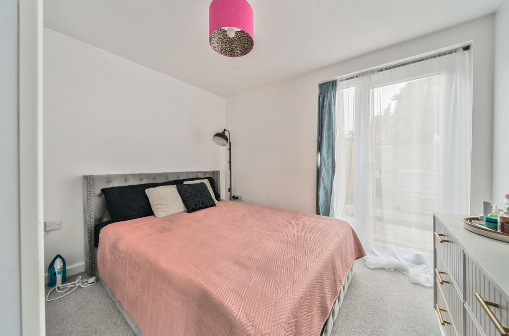 1300282-23-68382a...