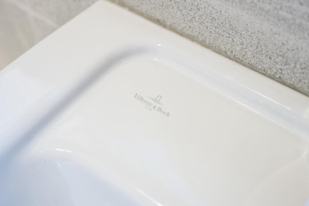 60 Saxby Avenue Detail-13.jpg