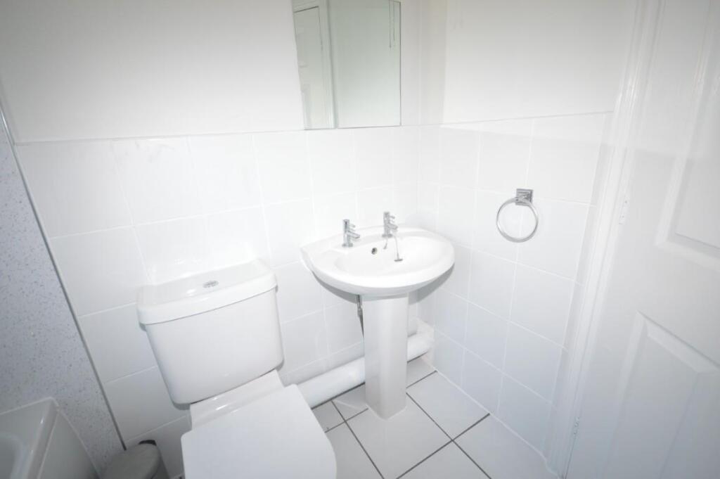 DSC_0040 (Medium).JPG