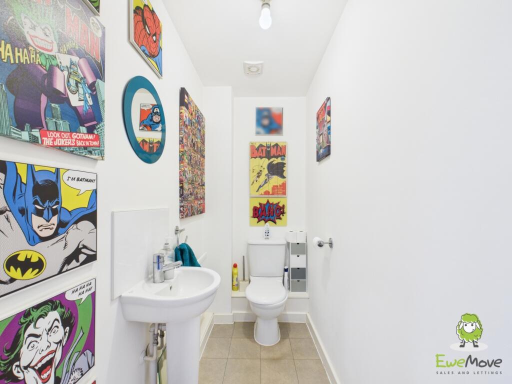 EweMove Estate Agents Basingstoke - Chilworth Way 