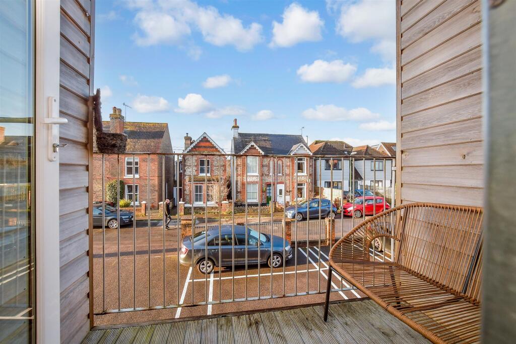 Balcony / Terrace