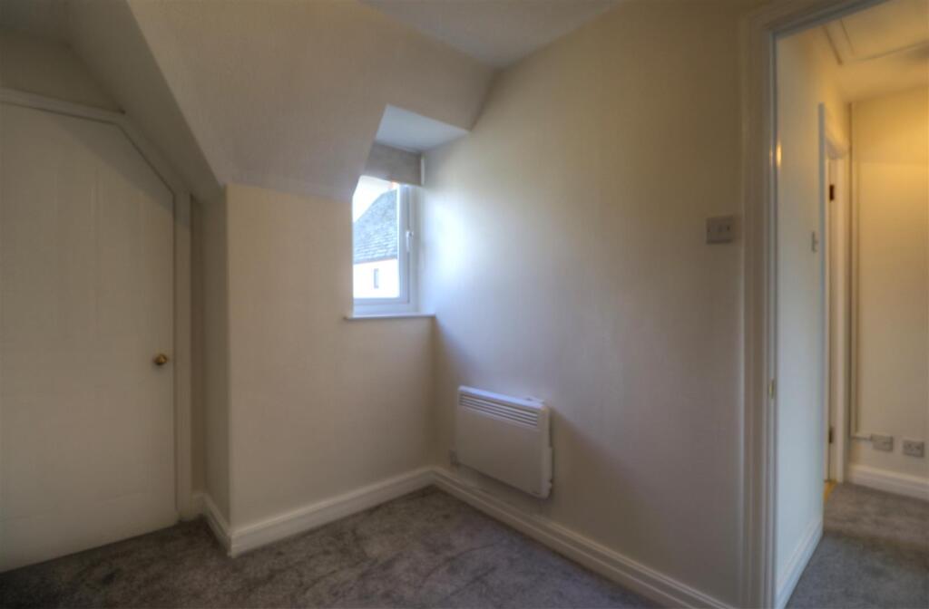 2nd Bedroom
