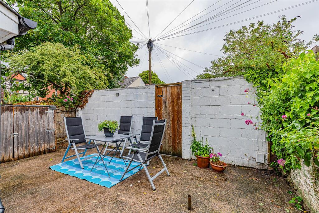 Claude Road 108, GFF-12.jpg