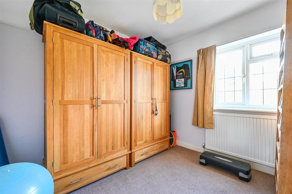 186 COODEN DRIVE - TN393AH (36).jpg