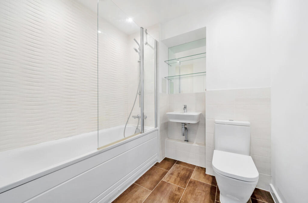 1317845-10-686427...